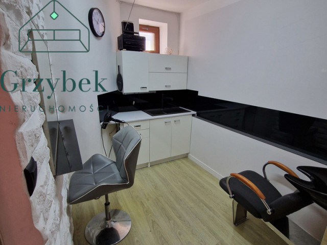 Lokal dla fryzjera, kosmetyczki, Nowa Huta,